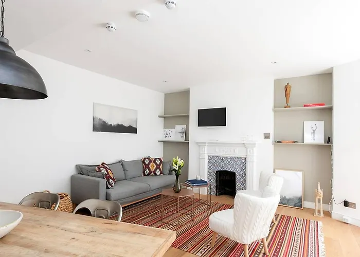 Guestready - Stylish 2Br Home In West Kensington